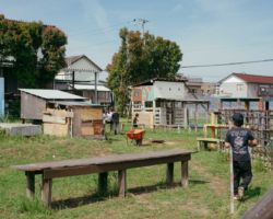 広場 (ピアッツァ) ひろ〜い